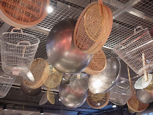 17325027255_de281b747d_z